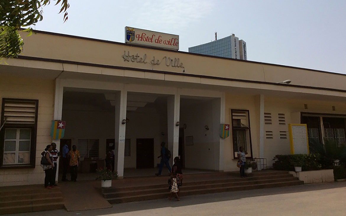 Et si les maires dépouillés de leurs prérogatives démissionnaient ?