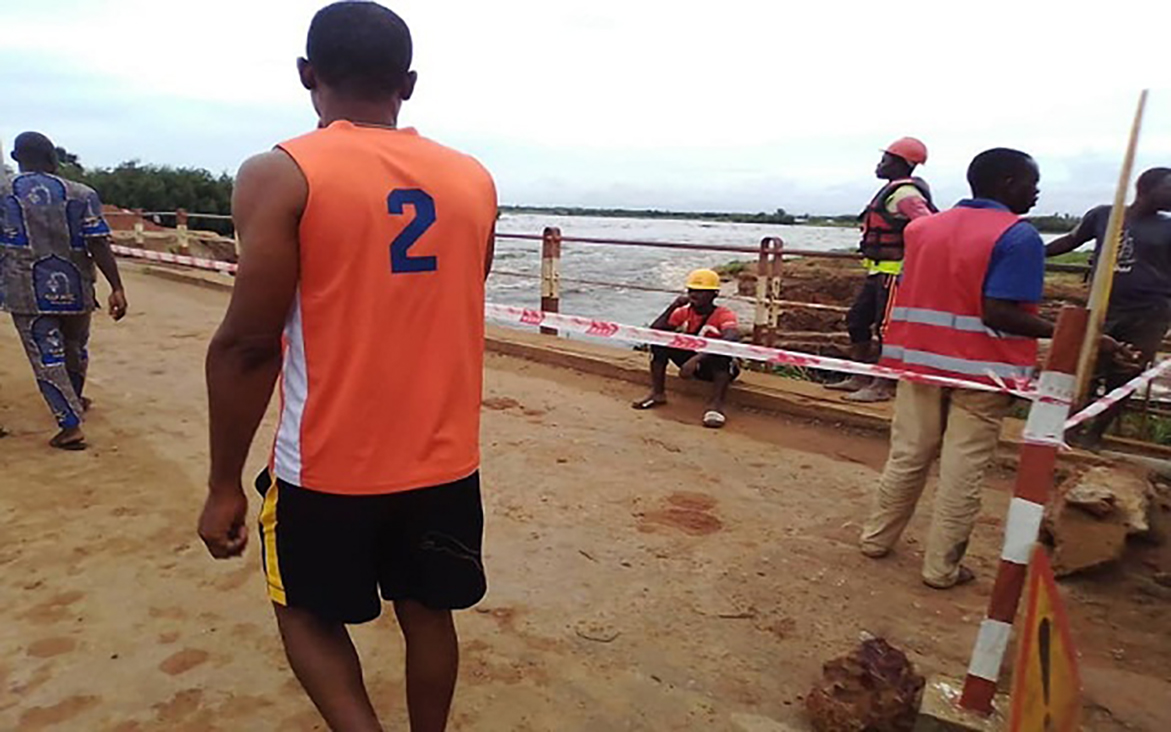 Le pont de Zébévi (Aneho) sur le point de s’écrouler