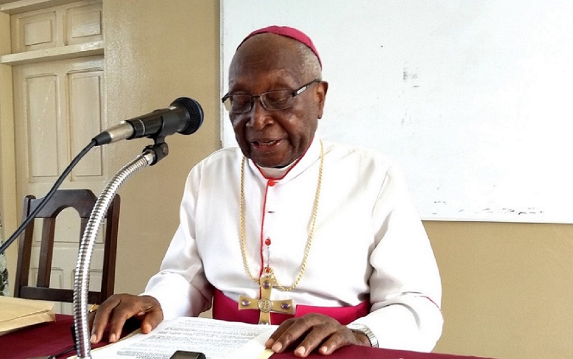 Alternance en 2020 : Mgr Kpodzro multiplie ses appels envers Fabre