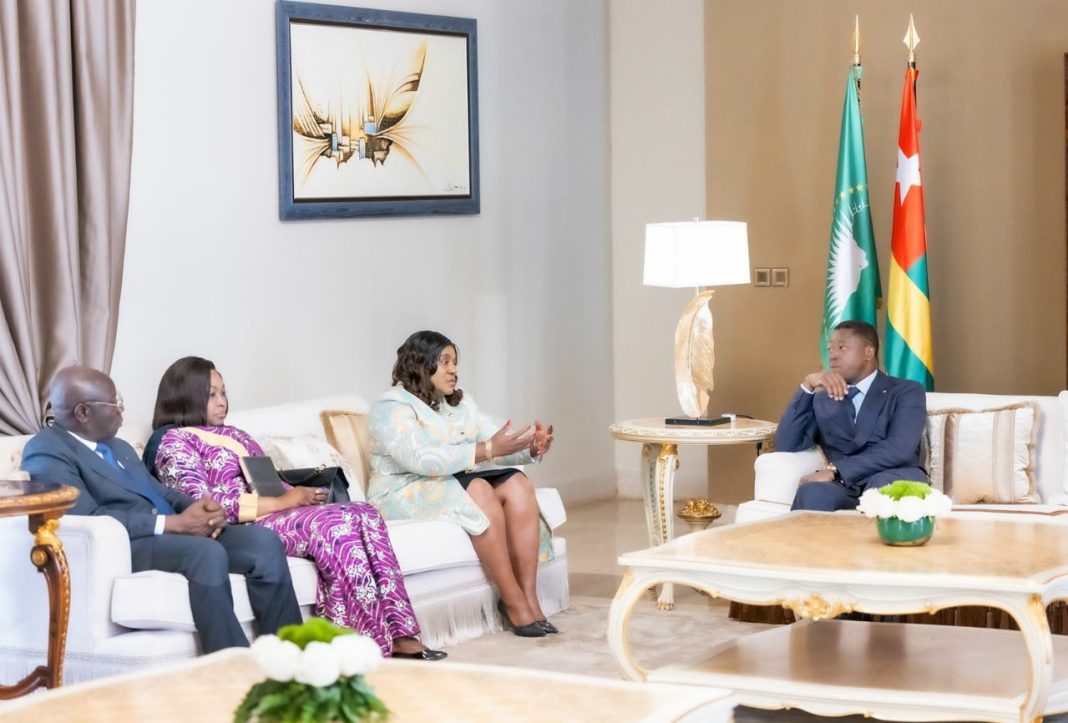 Échange entre le Chef de l'État et le Bureau de l'Assemblée Nationale