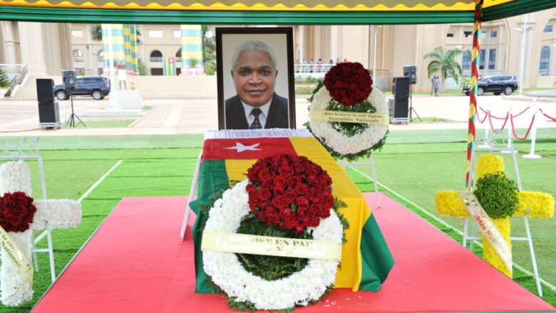 L'Assemblée nationale du Togo rend hommage à l'ancien président Acouetey Messan