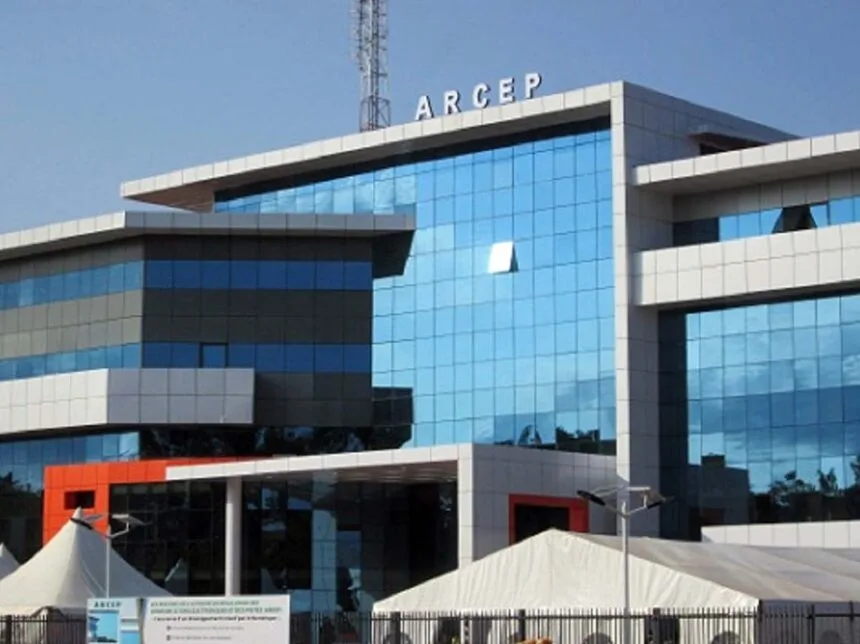 Comment la plateforme E-services d'Arcep facilite la digitalisation des démarches administratives au Togo