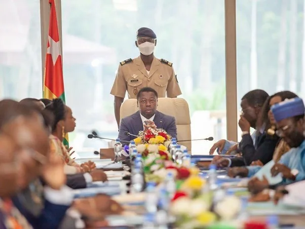 Nouvel Exécutif au Togo Une Réorganisation Révolutionnaire avec 35 Portefeuilles et une Représentativité Accrue des Femmes