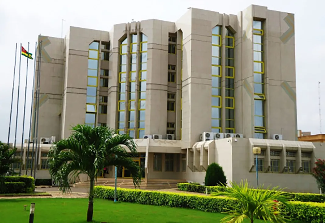 Nouveau régime juridique des entreprises publiques au Togo : Modernisation et compétitivité