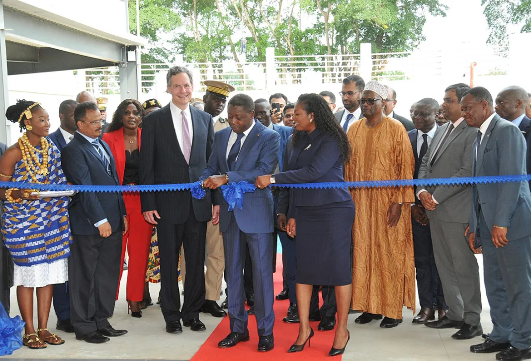 le Président du Conseil lance Star Garments à la PIA